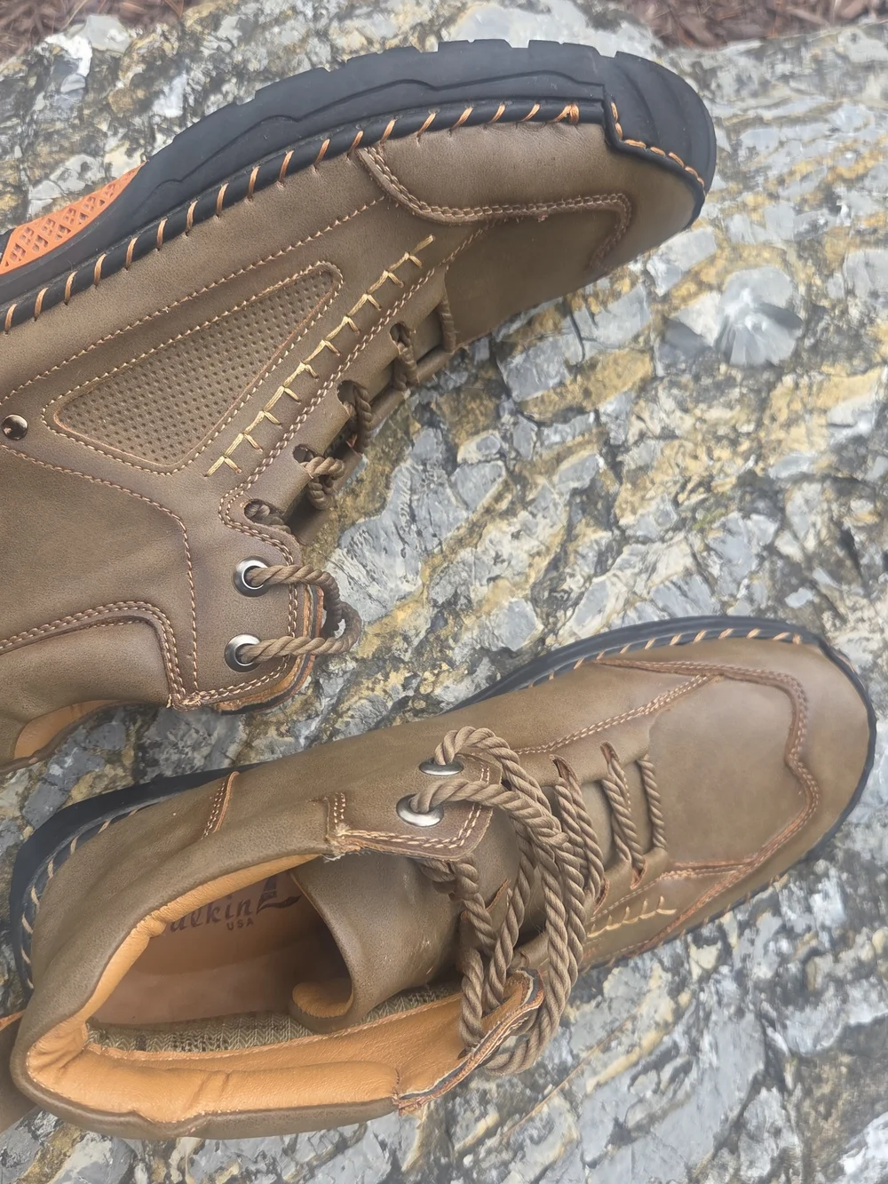 Salomon Brown/Tan Men's Outdoor Lace-Up Boots
